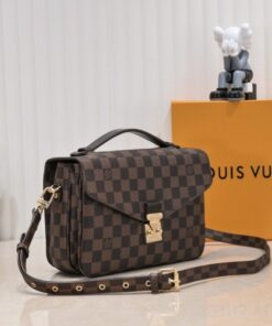 Alternative view of Damier Ebene Canvas Metis M40780