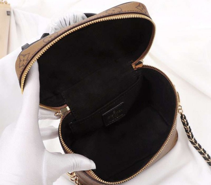 Louis Vuitton Monogram Reverse Canvas Vanity PM Bag - Image 5