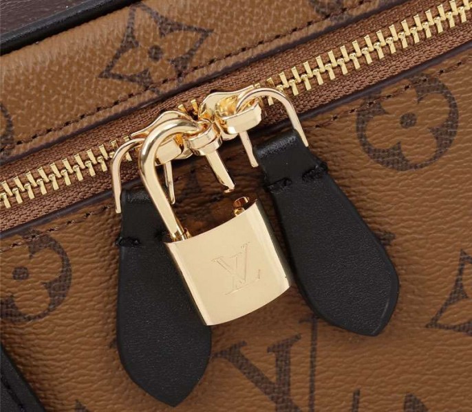 Louis Vuitton Monogram Reverse Canvas Vanity PM Bag - Image 6
