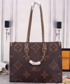 Louis Vuitton Giant Canvas Onthego GM Tote