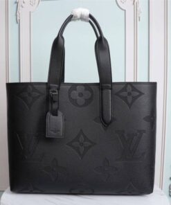 Louis Vuitton Cabas Voyage Tote