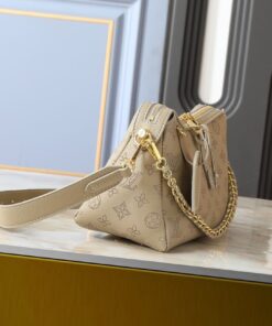 Alternative view of Louis Vuitton Mahina Hand It All PM In Rosemary Green