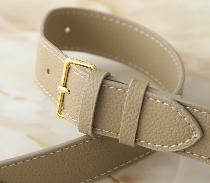 Louis Vuitton Mahina Hand It All PM In Rosemary Green - Image 9