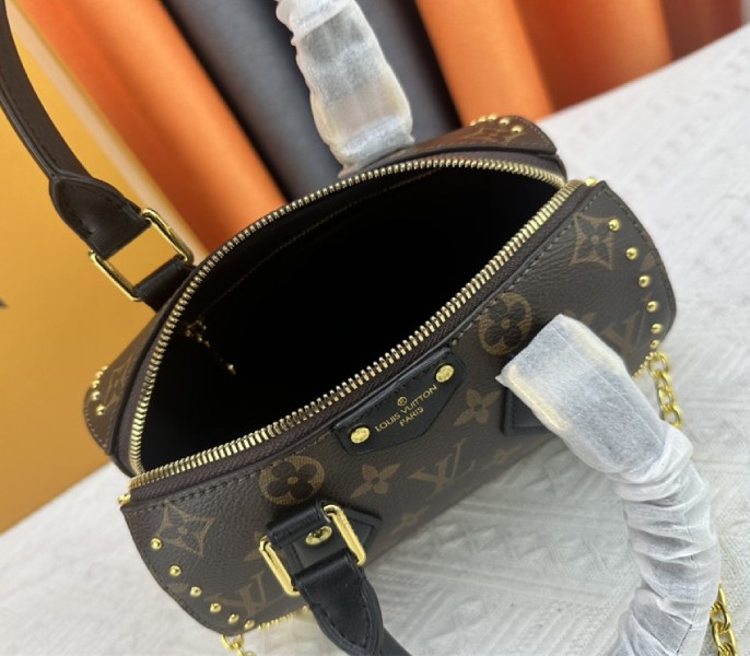 Louis Vuitton Monogram Canvas Cruise 2025 Speedy 20 Trunk Bag In Black - Image 6