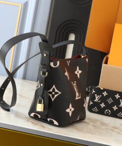 Alternative view of Congrats! I got the same LV Monogram Empreinte All In BB M13480