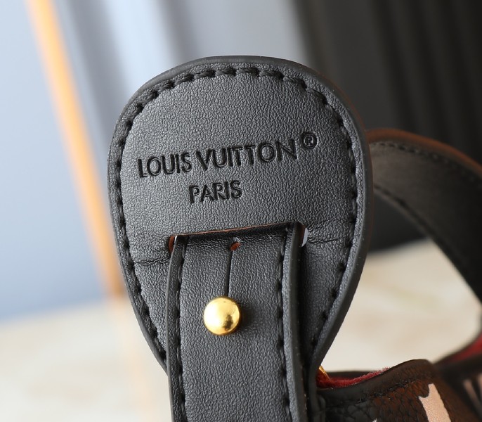 Congrats! I got the same LV Monogram Empreinte All In BB M13480 - Image 7