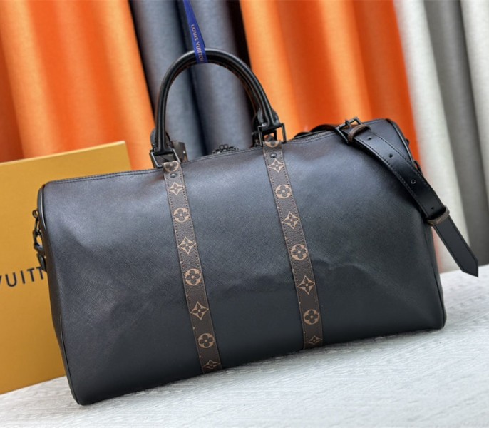 Louis Vuitton Taiga Leather Keepall Bandouliere 45 In Black And Monogram Macassar Canvas - Image 3