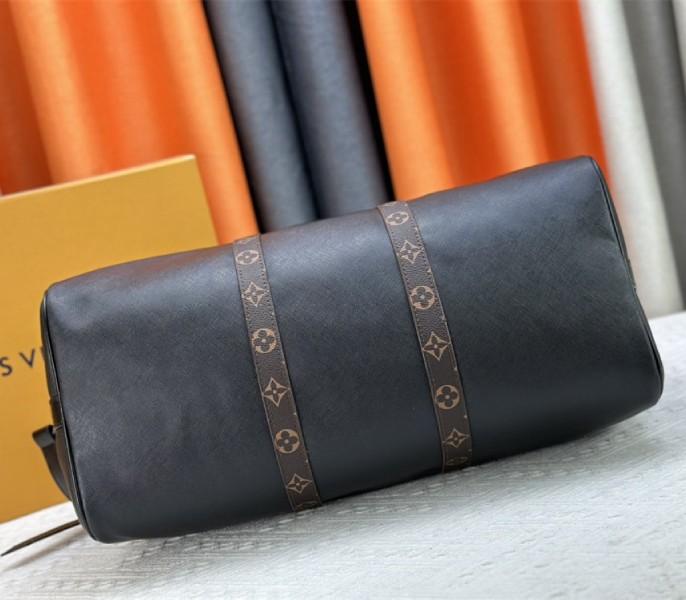 Louis Vuitton Taiga Leather Keepall Bandouliere 45 In Black And Monogram Macassar Canvas - Image 5