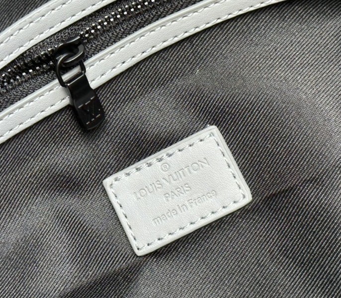 Louis Vuitton Monogram Shadow Leather Keepall Bandouliere 50 In Anthracite Gray - Image 7