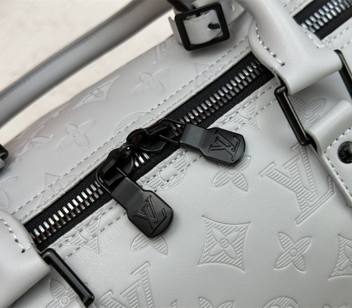 Louis Vuitton Monogram Shadow Keepall Bandouliere 50 Anthracite Gray Leather - Image 9