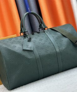 Alternative view of Louis Vuitton Taurillon Leather Keepall Bandouliere 50 In Borneo Green