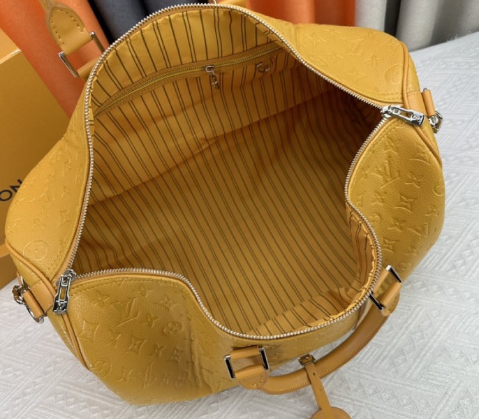 Louis Vuitton Taurillon Leather Keepall Bandouliere 50 In Safran Yellow - Image 6