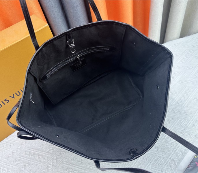 Louis Vuitton X TM Multicolored Neverfull MM In Black - Image 7