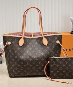 Louis Vuitton Monogram Canvas Neverfull MM Tote In Pink