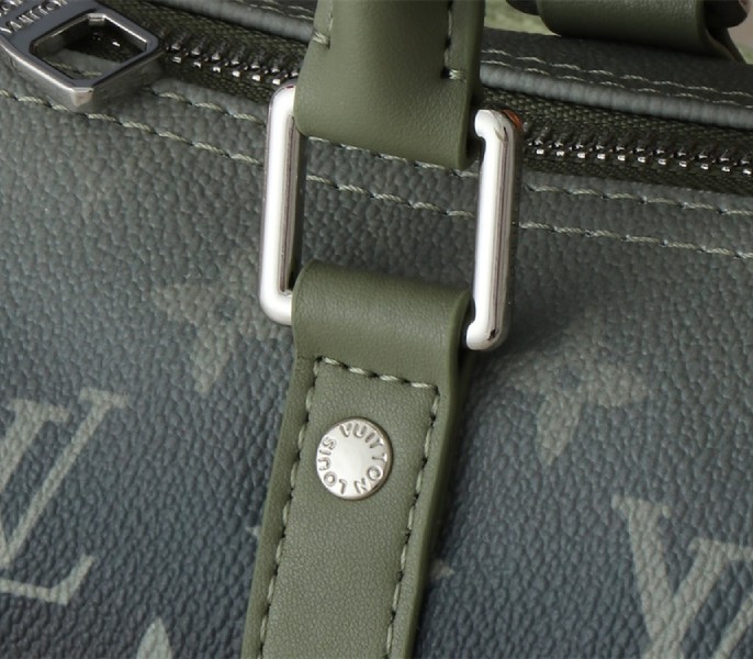 Louis Vuitton Monogram Gradient Canvas Keepall Bandouliere 25 City Bag In Khaki Green - Image 7