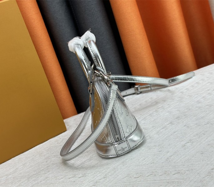 Louis Vuitton Other Monogram Canvas Alma Nano - Image 3