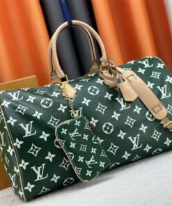 Alternative view of Louis Vuitton Speedy P9 Bandouliere 50 Bag In Green