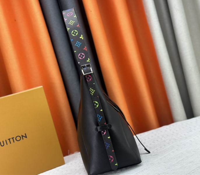 Louis Vuitton X TM CarryAll Vibe MM In Black - Image 3