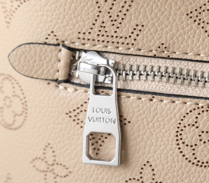 Louis Vuitton Mahina All Around MM Bag In Galet Gray M14617 - Image 8