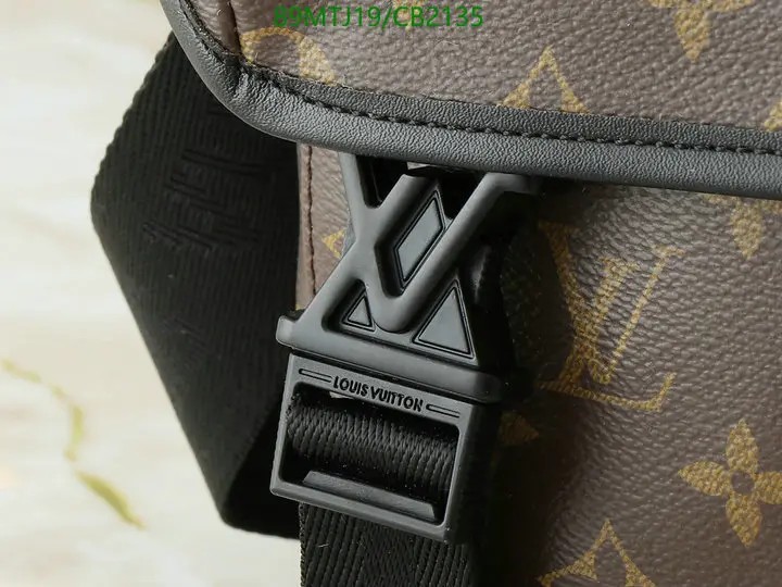 Monogram Canvas Messenger Voyager PM - Image 8