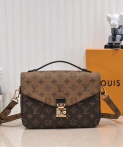 Monogram Reverse Canvas Metis M44876