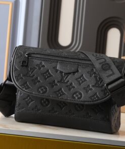 Monogram Shadow Pulse Messenger