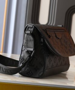 Alternative view of Monogram Shadow Pulse Messenger