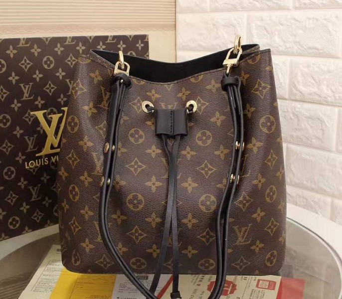 Louis Vuitton Monogram Canvas NeoNoe MM Bag In Black