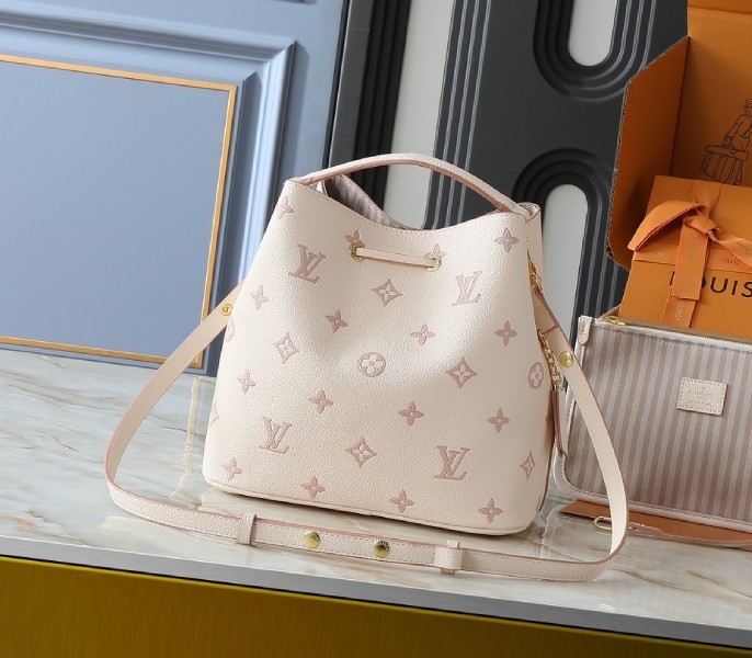 Replica Louis Vuitton NeoNoe MM Eden Bag - Image 2