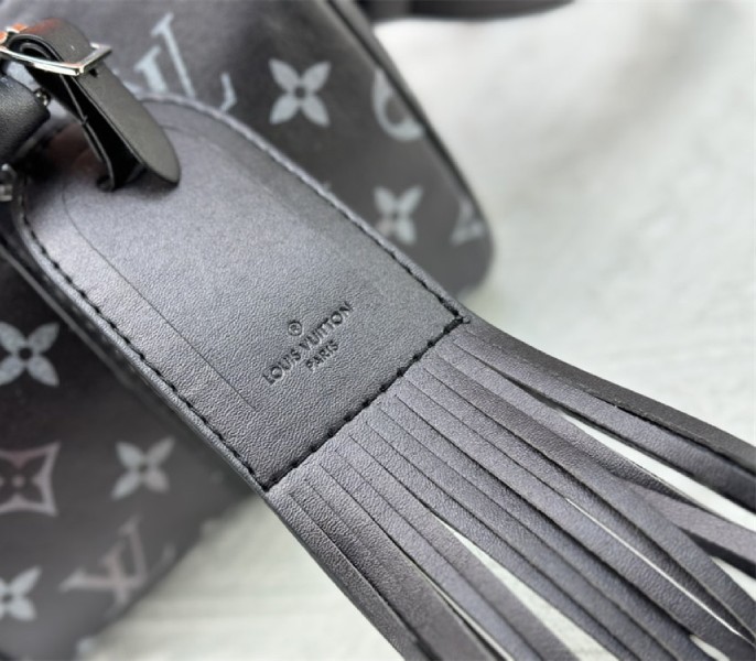 Louis Vuitton Brushed Monogram Keepall Bandouliere 25 City Bag In Black - Image 8