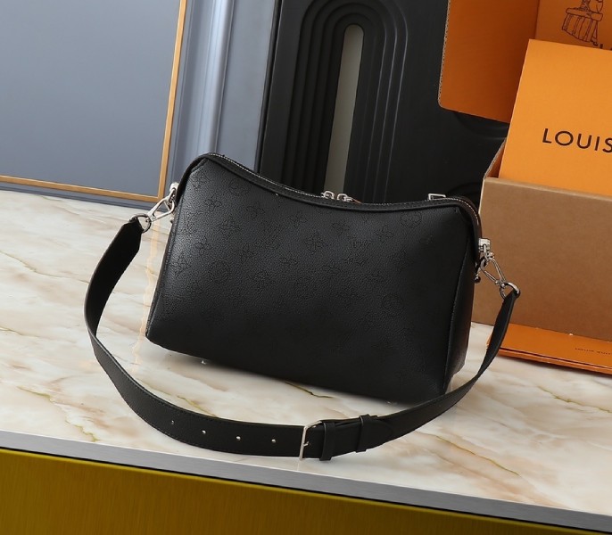 Louis Vuitton Mahina Hand It All PM Bag In Black - Image 2