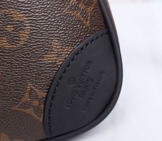 Louis Vuitton Monogram Canvas Odeon PM Bag In Black - Image 8