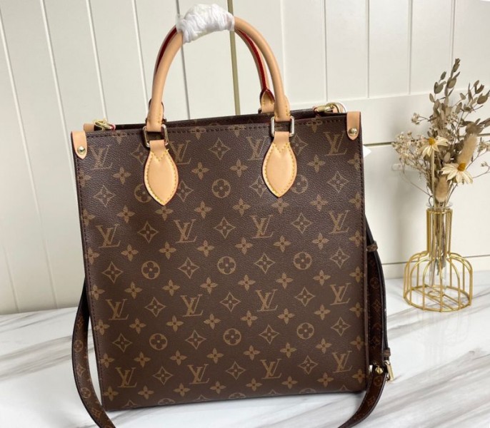 Louis Vuitton Monogram Canvas Sac Plat MM Carryall Handbag