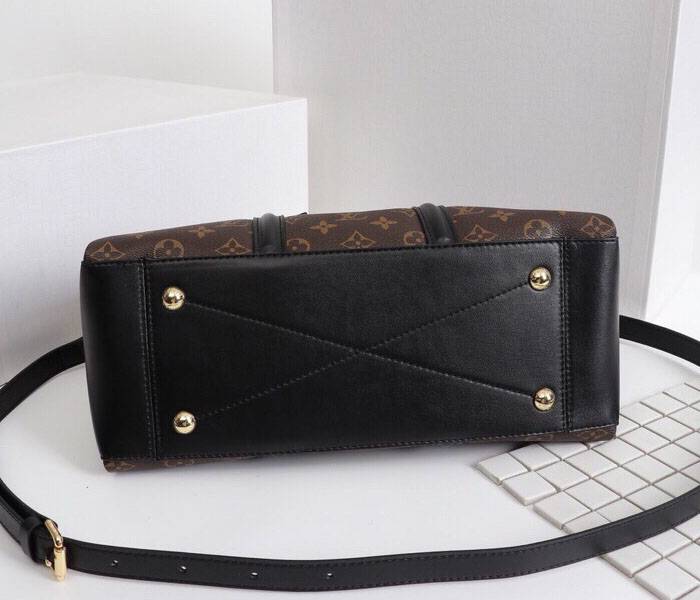 Louis Vuitton Monogram Canvas Soufflot MM Bag In Black - Image 4