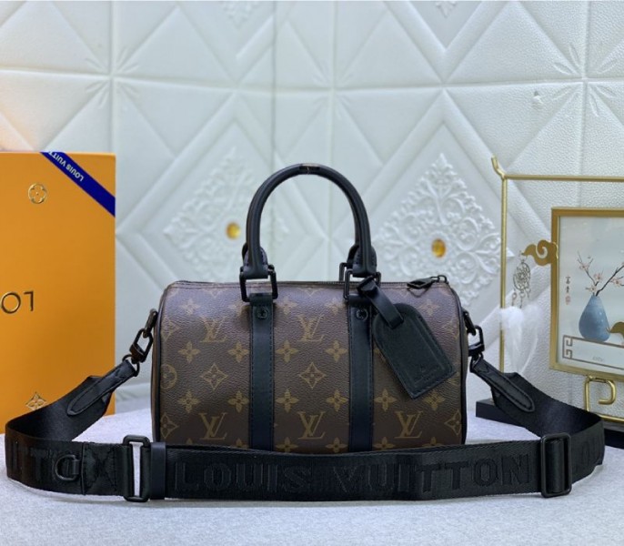 Louis Vuitton Monogram Canvas Keepall Bandouliere 25 In Black