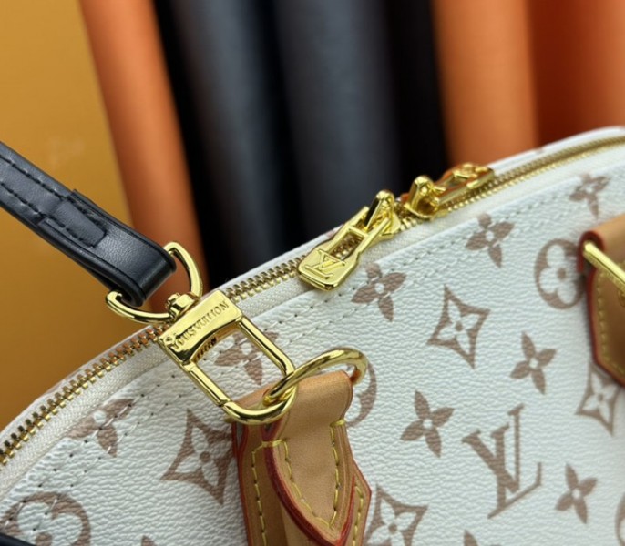 Louis Vuitton Monogram Dune Canvas Alma PM Bag - Image 9