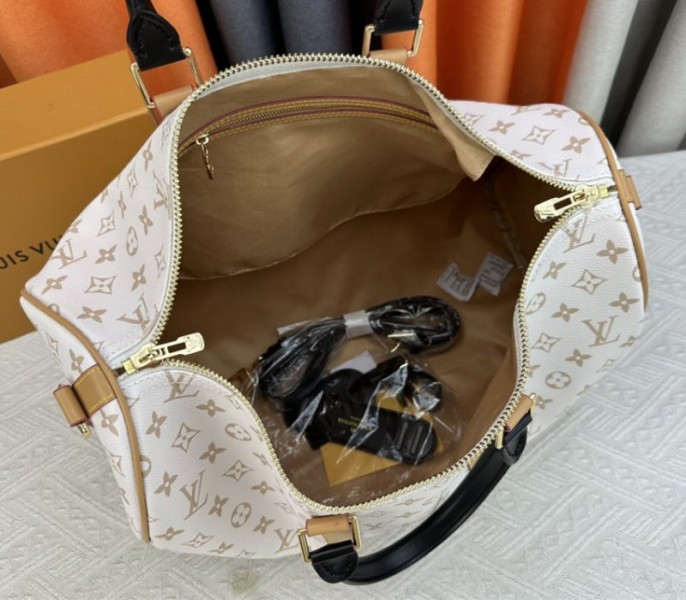 Louis Vuitton Monogram Dune Keepall Bandouliere 45 Travel Bag - Image 6