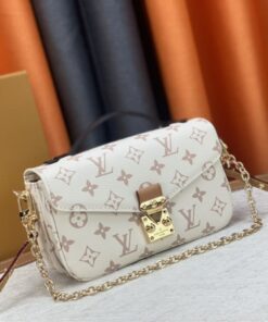 Alternative view of Louis Vuitton Monogram Dune Canvas Metis East West Pochette