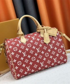 Alternative view of Louis Vuitton Speedy P9 Bandouliere 30 Bag In Red