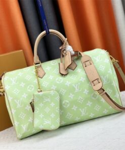 Louis Vuitton Speedy P9 Bandouliere 40 Bag In Light Green
