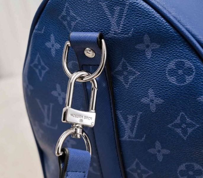 Louis Vuitton Taiga Leather Keepall Bandouliere 50 Travel Bag In Navy Blue - Image 8
