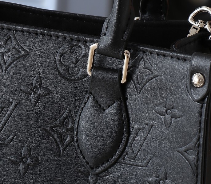 Summer 2025 OnTheGo PM Tote In Black - Image 7