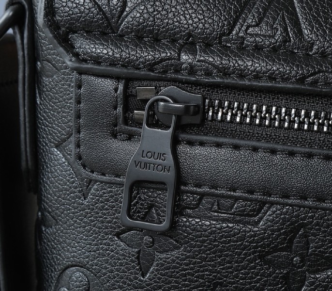 Taurillon Leather S-Cape Messenger - Image 8