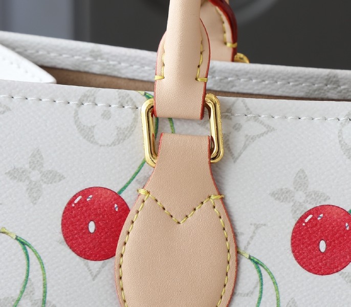 X TM Monogram Cherry Canvas Onthego MM In White Style 1 - Image 9